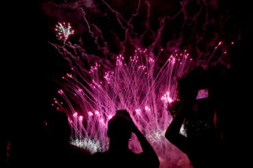 espectacular castell de focs artificials a la fi de festes de denia de 2023