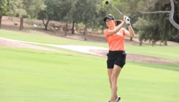 Laura Fuenfstueck compitiendo en La Sella Open