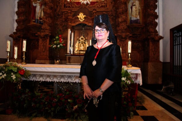 El concierto de la banda pone el broche final a una jornada repleta de tradiciones en Dénia 4 procesion de la santissima sang de denia 55