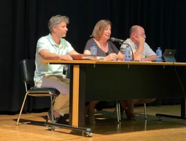 reunion del pp denia con afectados por el pge