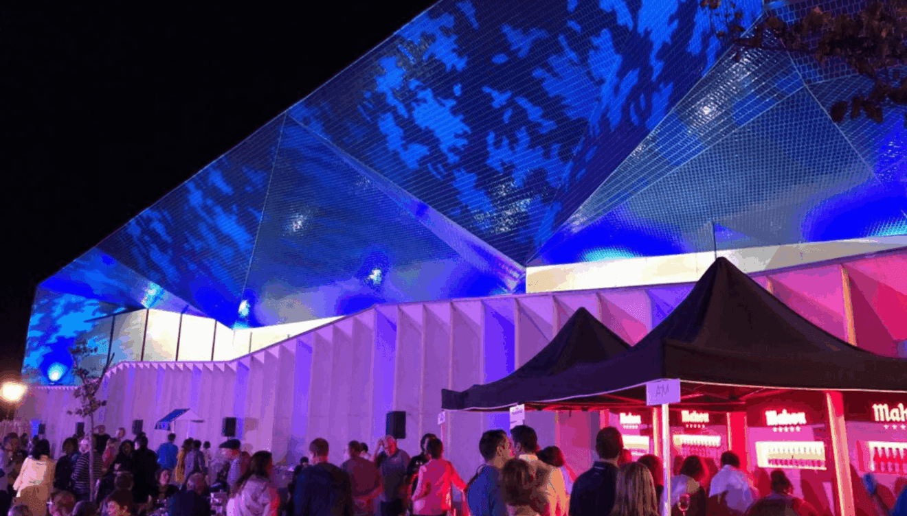 Showroom organizado en Auditoti Teulada Moraira