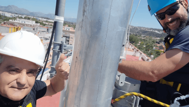 Imagen: Técnicos de Excom
