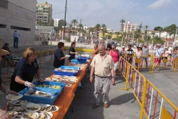 Tradicional sardinada de Fiestas de Dénia 08