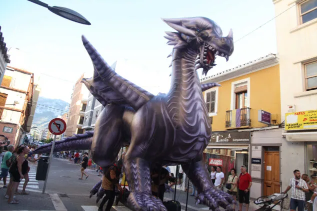 desfile infantil de los moros y cristianos de denia 2023 37