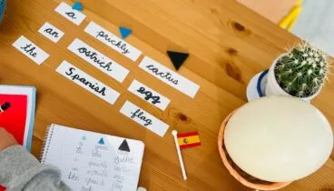 Divertido juego para niños en Montessori