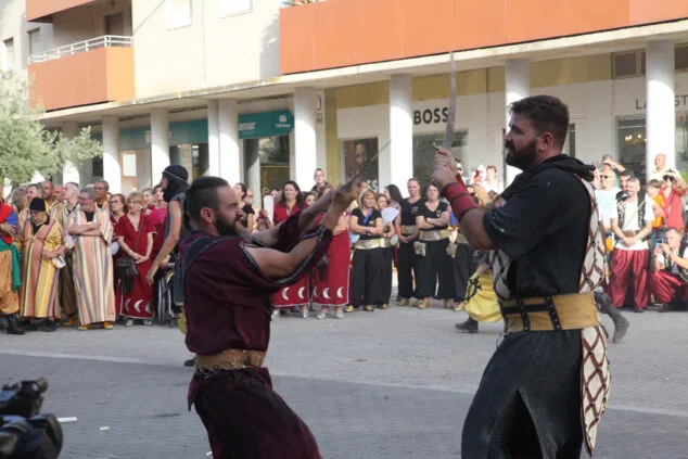Los Moros y Cristianos se despiden de las calles de Dénia... hasta septiembre 52 el milagro de la niebla de denia 2023 12