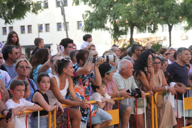 Los Moros y Cristianos se despiden de las calles de Dénia... hasta septiembre 46 el milagro de la niebla de denia 2023 18