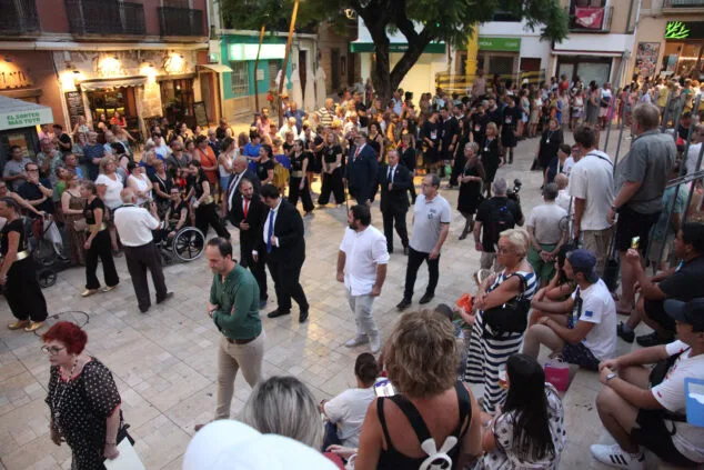 Los Moros y Cristianos se despiden de las calles de Dénia... hasta septiembre 9 el milagro de la niebla de denia 2023 55