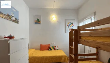 Habitación infantil con litera