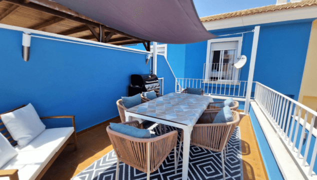 Casa Azulita: terrazas bañadas de sol todo el año y piscina para tus escapadas relajantes 1 Imagen: Terrazas de ensueño en casa Azulita