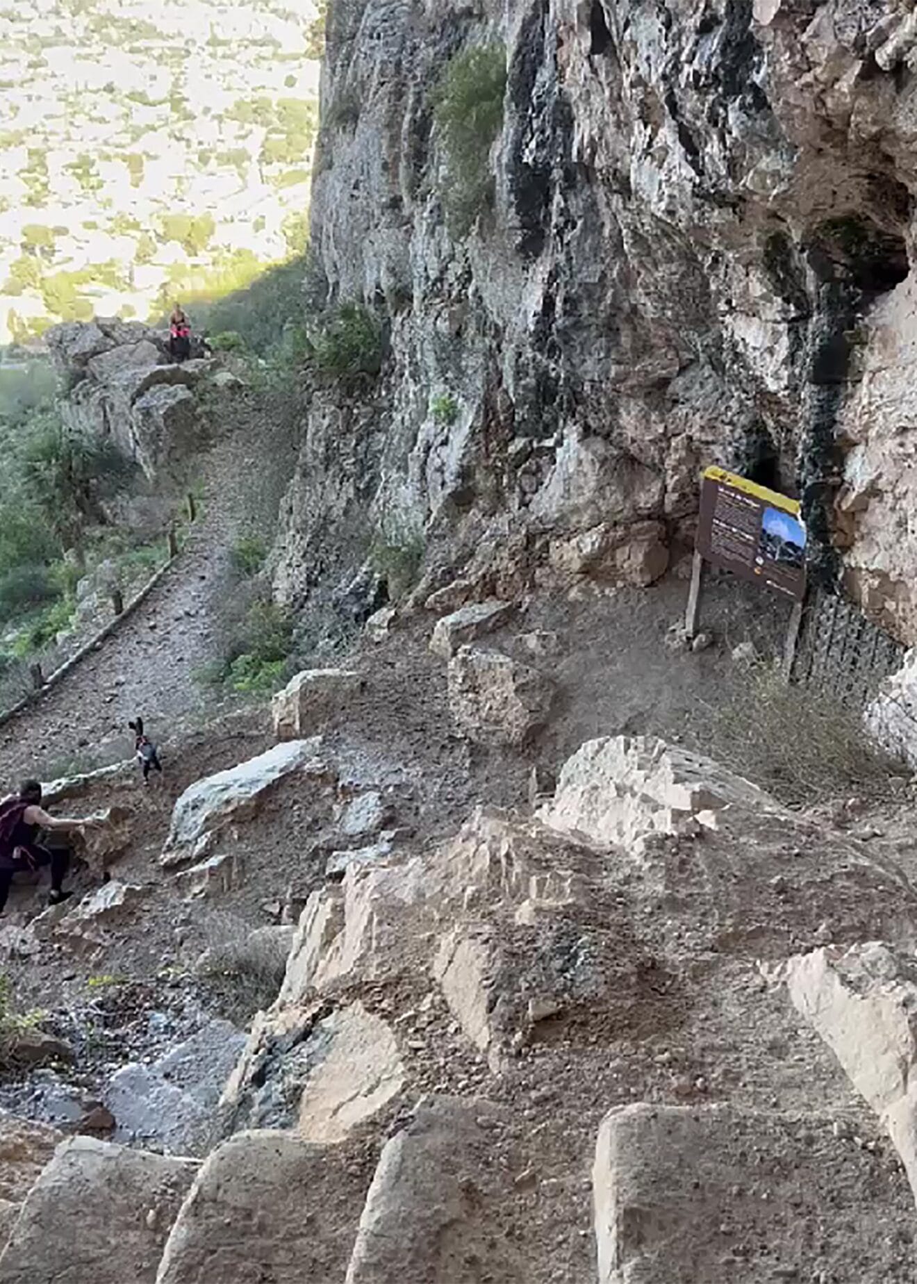 Último tramo de la Cova de l'Aigua