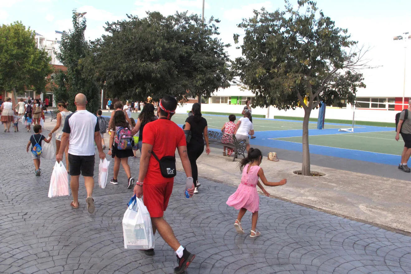 Así se ha vivido la vuelta al cole de Dénia 02