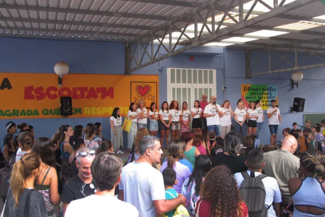 Más de 6.600 estudiantes de Dénia vuelven a cruzar las puertas de sus colegios 6 asi se ha vivido la vuelta al cole de denia 06