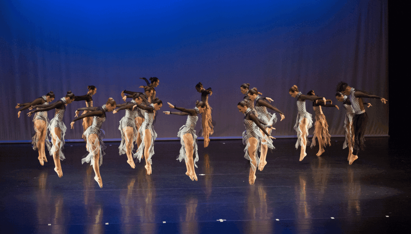 Audición de las bailarinas de la Escuela de Danza Patricia Sentí