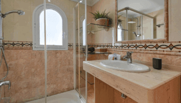 Baño renovado con ducha