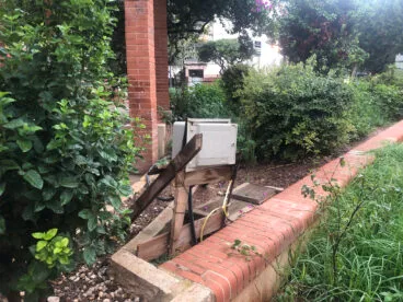 Caja del sistema de agua al aire