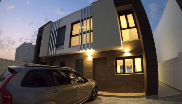 Bella Anna: la fabulosa casa de vacaciones en Dénia cerca de la playa que te está esperando 13 fachada de la vivienda durante el atardecer