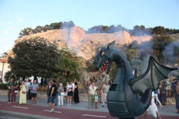 La FEMMICC sorprende en Dénia con su nuevo desfile 06