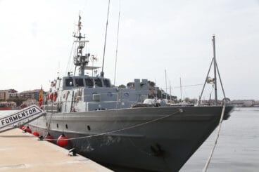 Patrullero Formentor en el puerto de Dénia 05