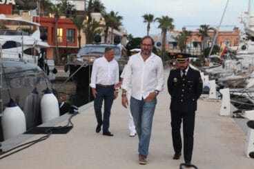 Patrullero Formentor en el puerto de Dénia 22