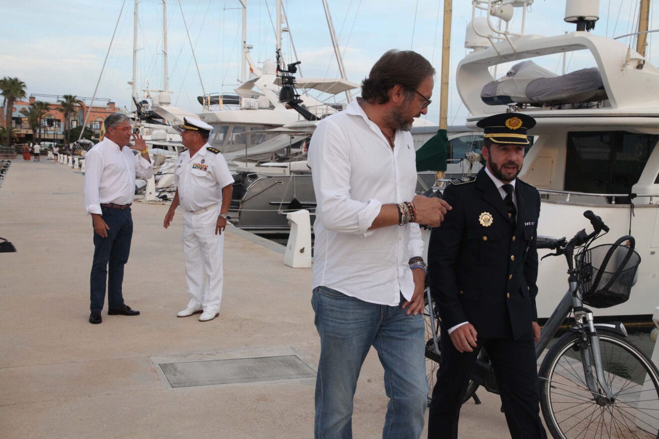 Patrullero Formentor en el puerto de Dénia 23