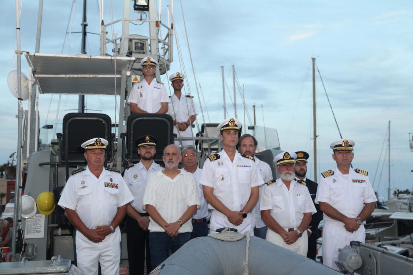 Patrullero Formentor en el puerto de Dénia 38