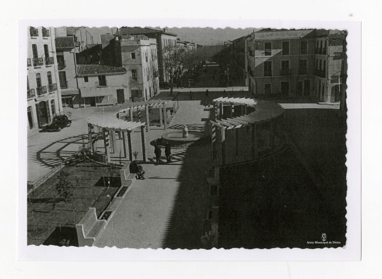 Plaza del Cristo Rey tras ser construida | Arxiu Municipal de Dénia