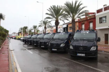 Salida de la etapa 8 de La Vuelta Ciclista en Dénia 11