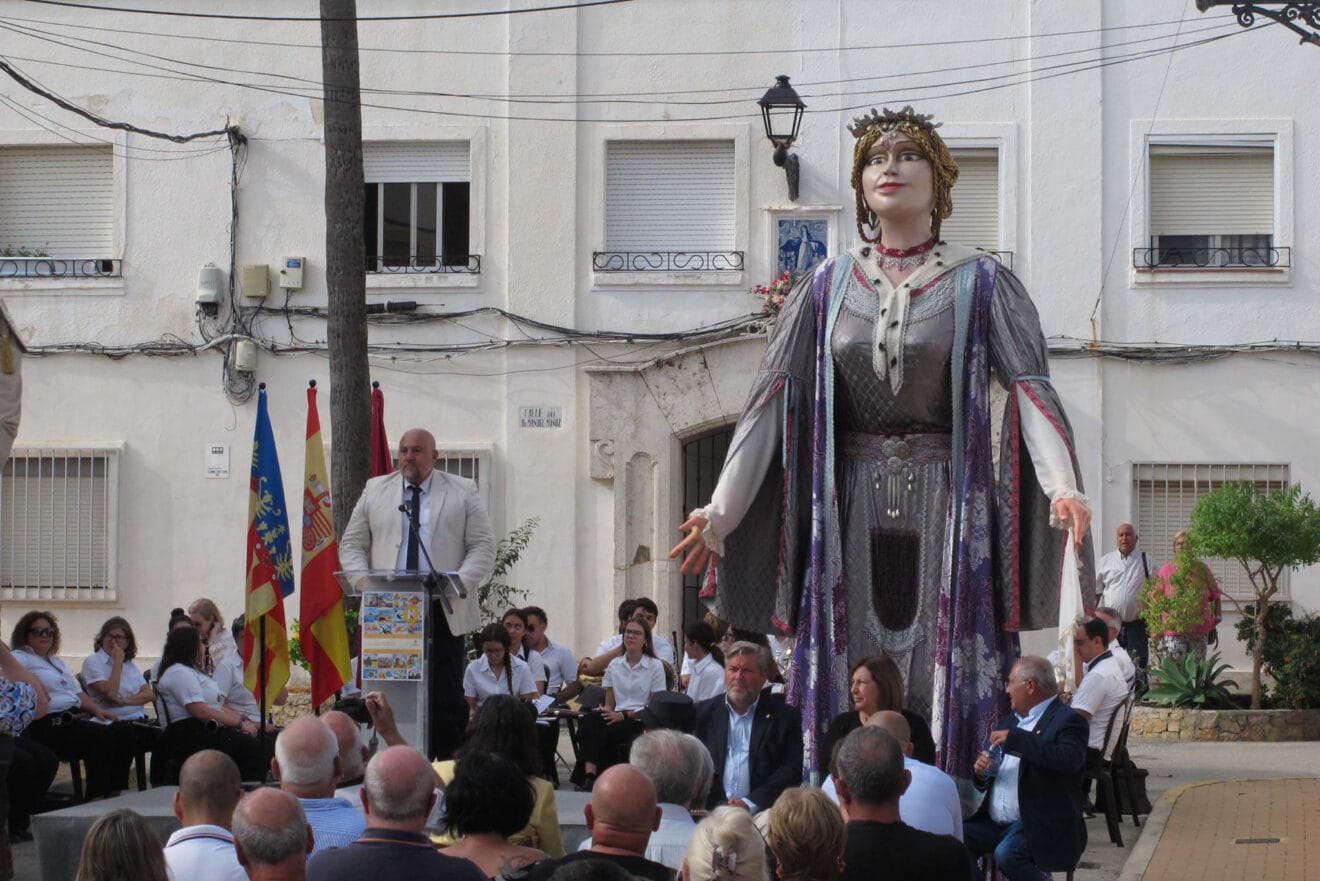 Acto institucional del Nou d'Octubre de Dénia 16