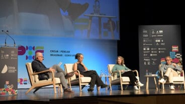 Coloquio sobre qué puede enseñar del futuro la literatura