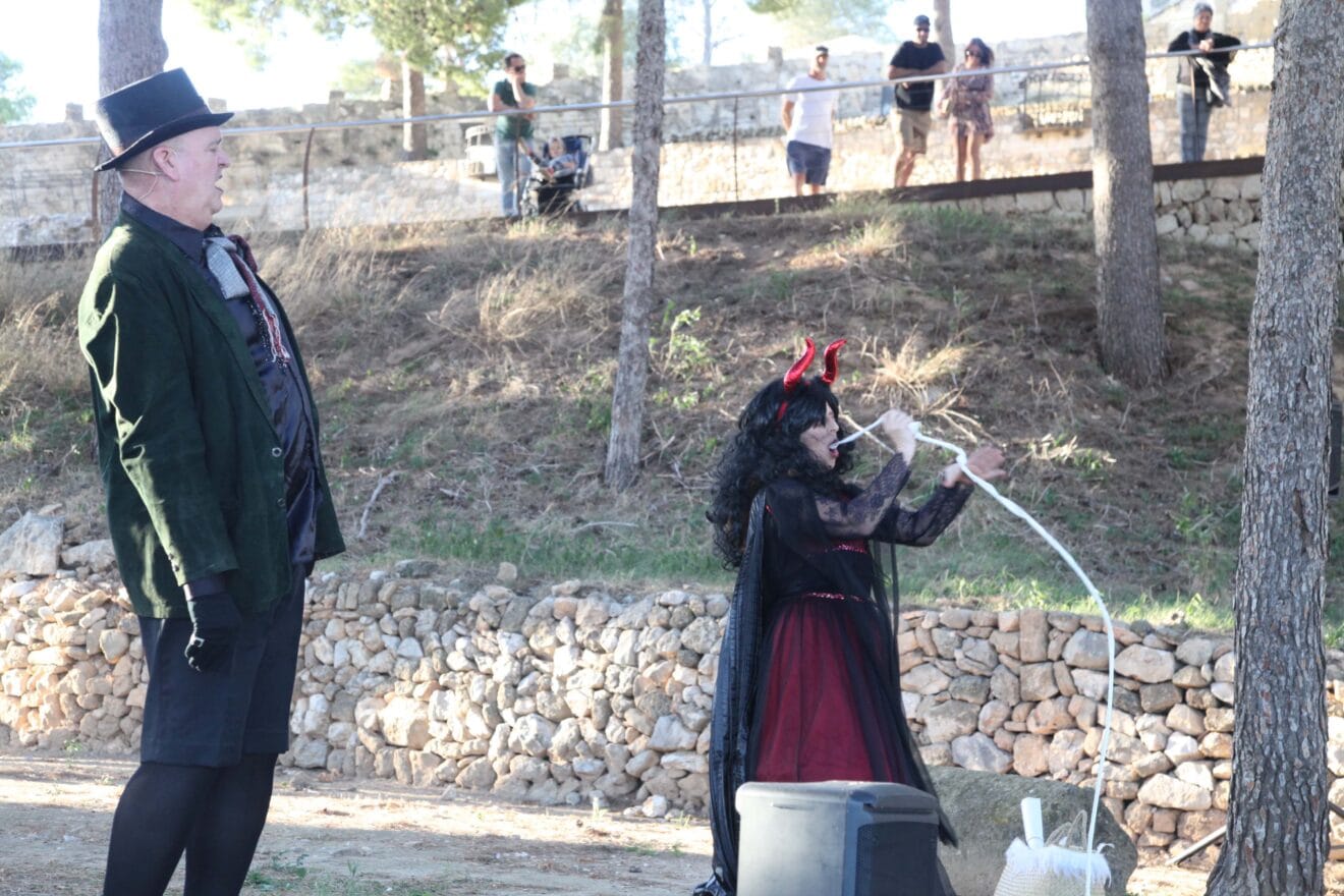 Conta cuentos Castillo Dénia Halloween (14)