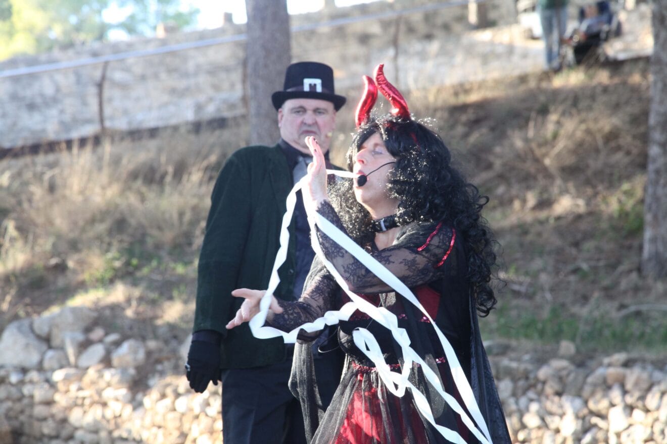 Conta cuentos Castillo Dénia Halloween (16)