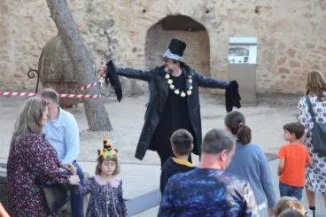 Conta cuentos Castillo Dénia Halloween (3)