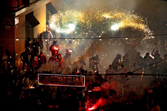 correfoc en denia por el 9 doctubre 03