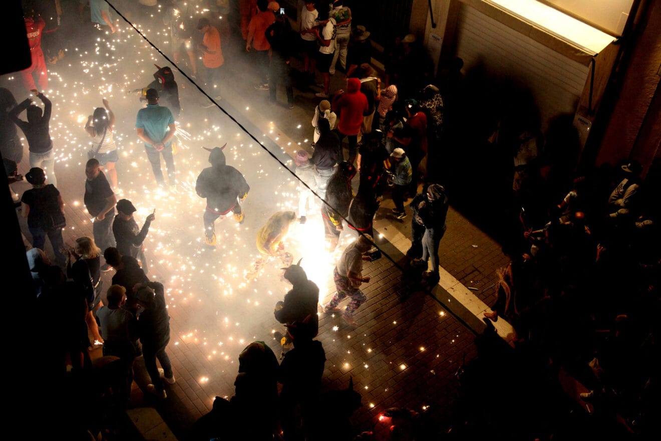 Correfoc en Dénia por el 9 d'Octubre 19