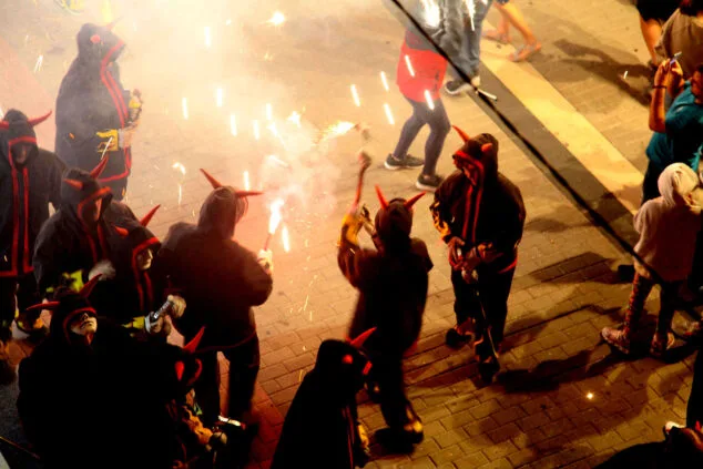 correfoc en denia por el 9 doctubre 24