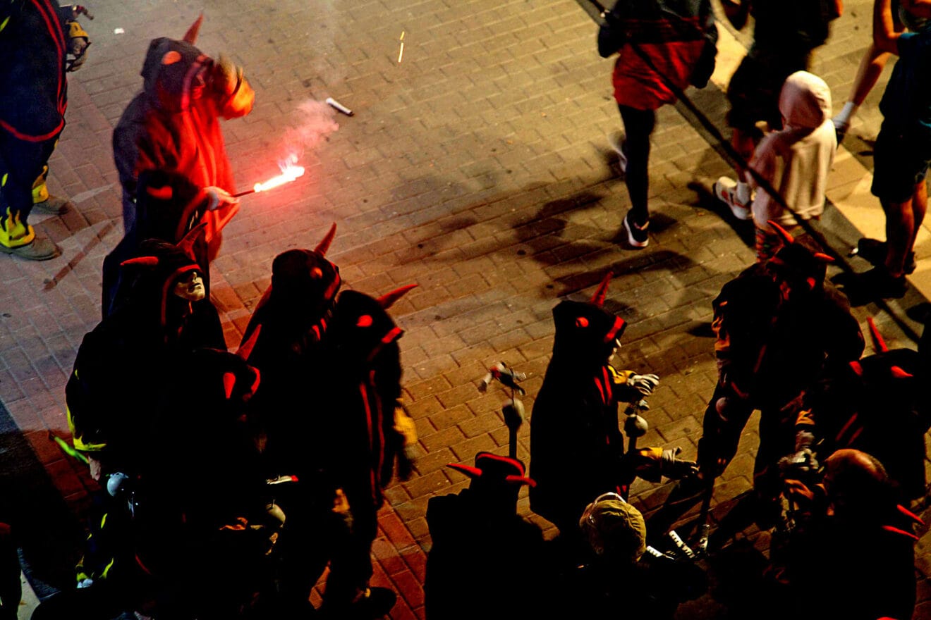 Correfoc en Dénia por el 9 d'Octubre 25