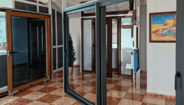 Diferentes colores y acabados para tus puertas y ventanas