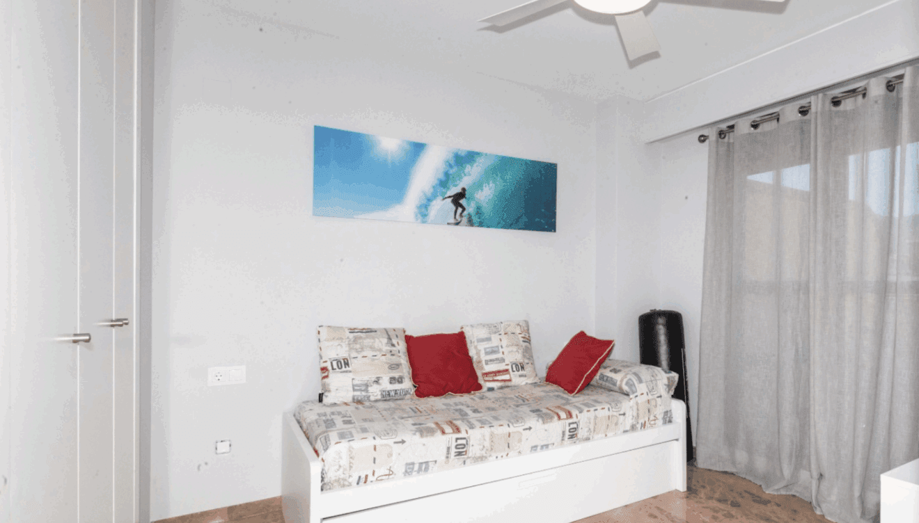 Dormitorio luminoso