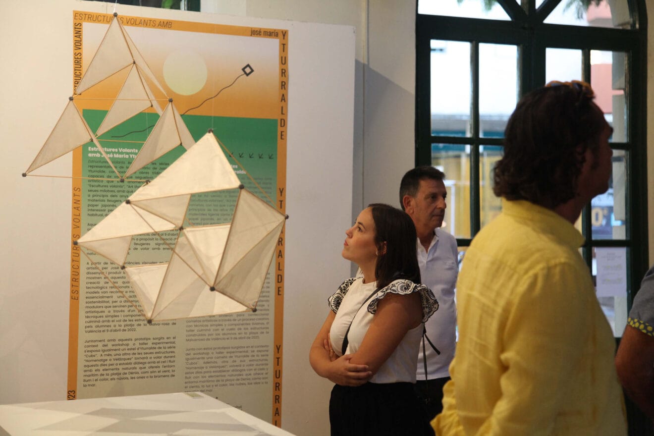 Exposición Estructuras Volantes en Dénia  13