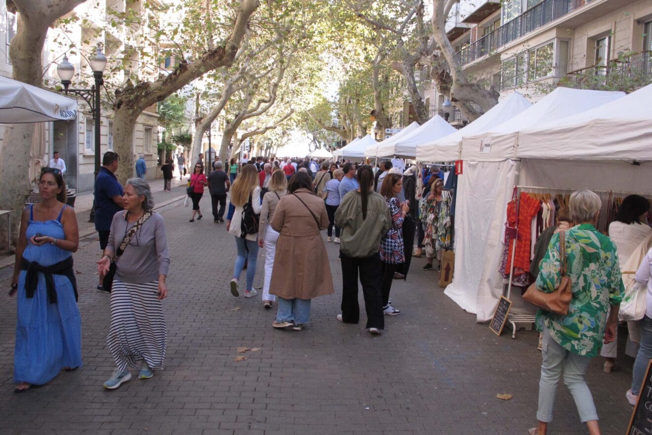 Feria del Stock Dénia Octubre 2023 (3)