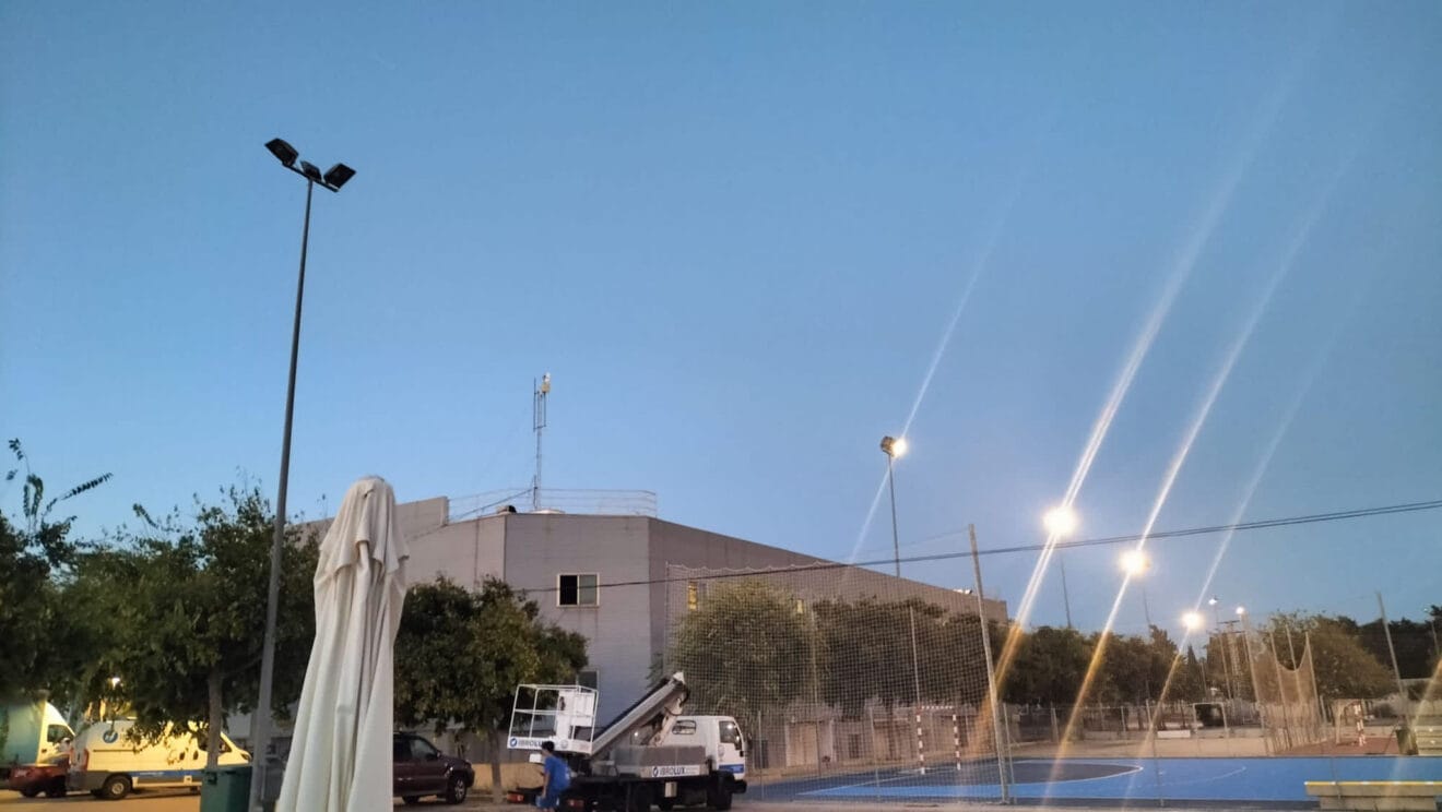 Fotografía con la que el PP denuncia la falta de iluminación