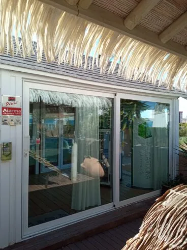 Cerramientos y complementos para carpintería de aluminio
