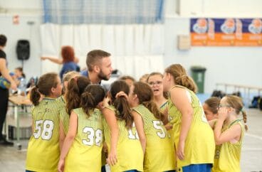 dbc 14 benjamin femenino vence en calp