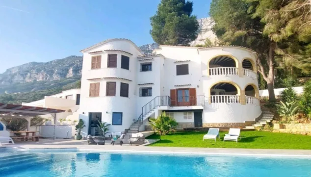 Vista del Mar: la villa ideal para relajarse con vistas panorámicas al mar 8 disfruta de esta vivienda a los pies del montgo