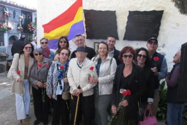 Homenaje en Dénia a los republicanos fusilados de la Marina 26