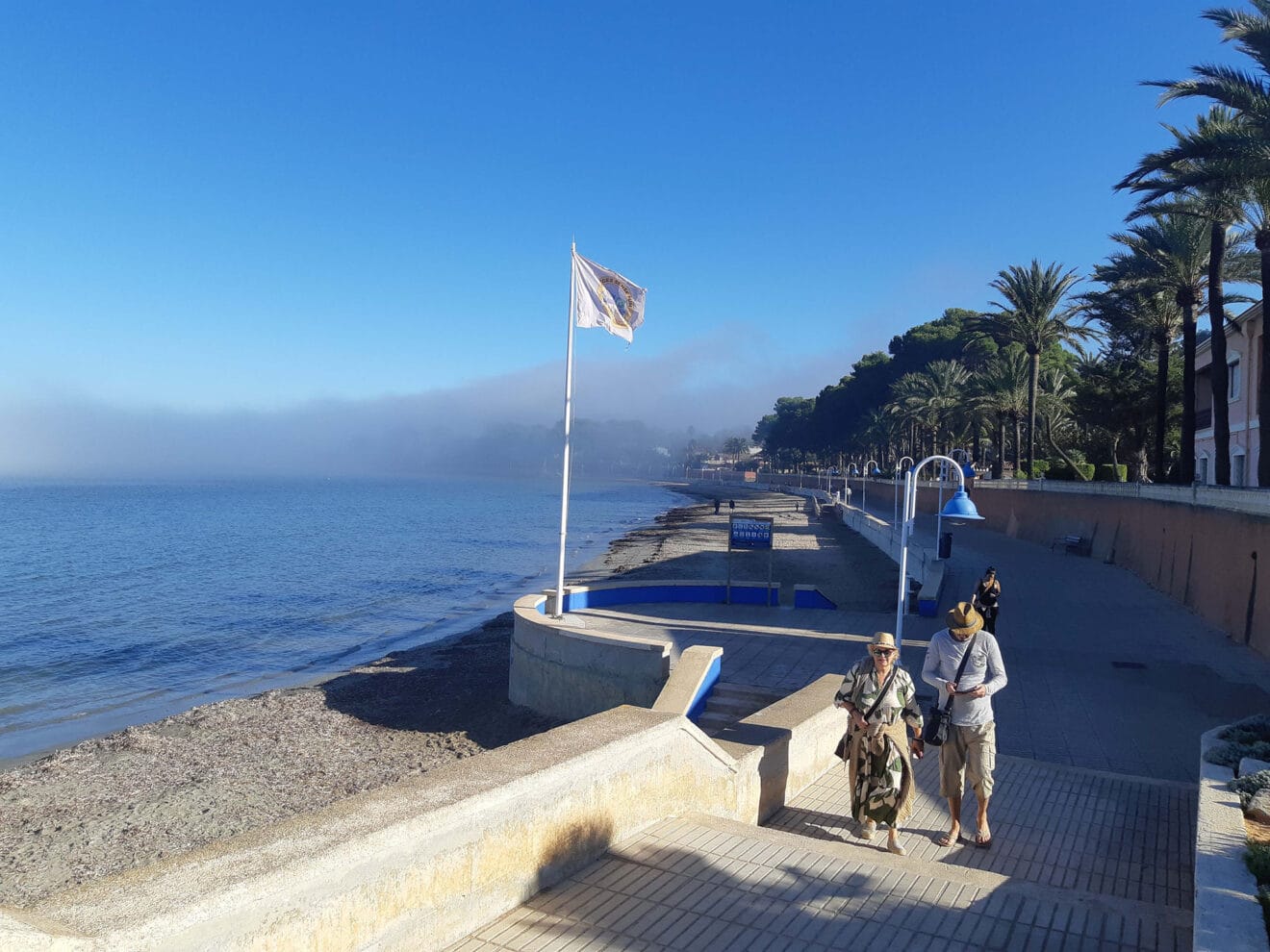 La niebla envuelve Dénia 02