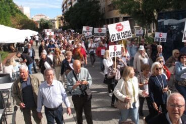 Manifestación por la ley de Costas en Dénia (10)