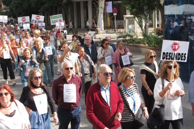 manifestacion por la ley de costas en denia 12