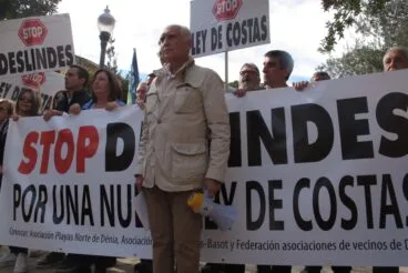 Manifestación por la ley de Costas en Dénia (20)